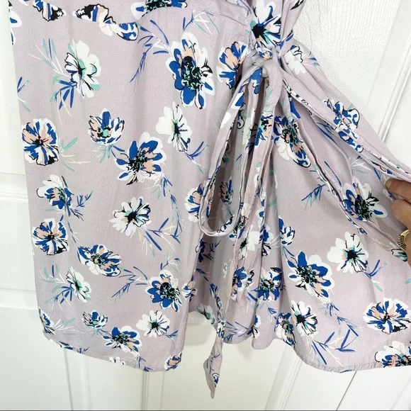 Lulu’s La Vie Lavender Floral Sleeveless V-Neck Wrap Ruffle Dress Women’s Sz XL - Picture 6 of 14